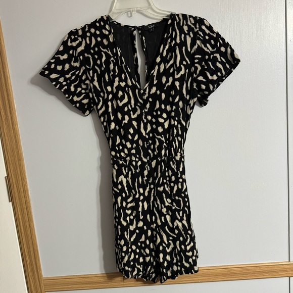 Rails Black Romper Size Small - Picture 2 of 13